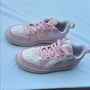 Nike Sneakers 5Y Pink and White